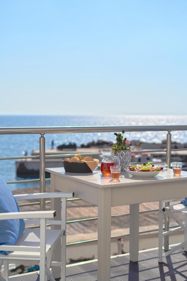Fantasea Luxury Suite Khóra Sfakíon Exterior foto